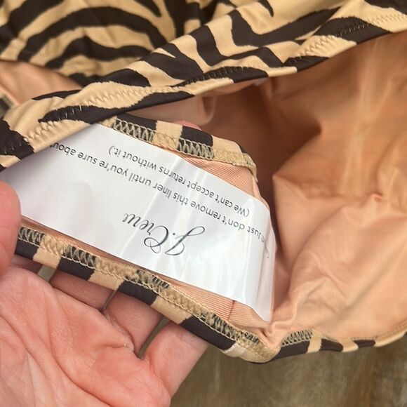 J‎ Crew Front-twist one-piece in zebra stripe Size 24 Tan Black - Picture 4 of 8